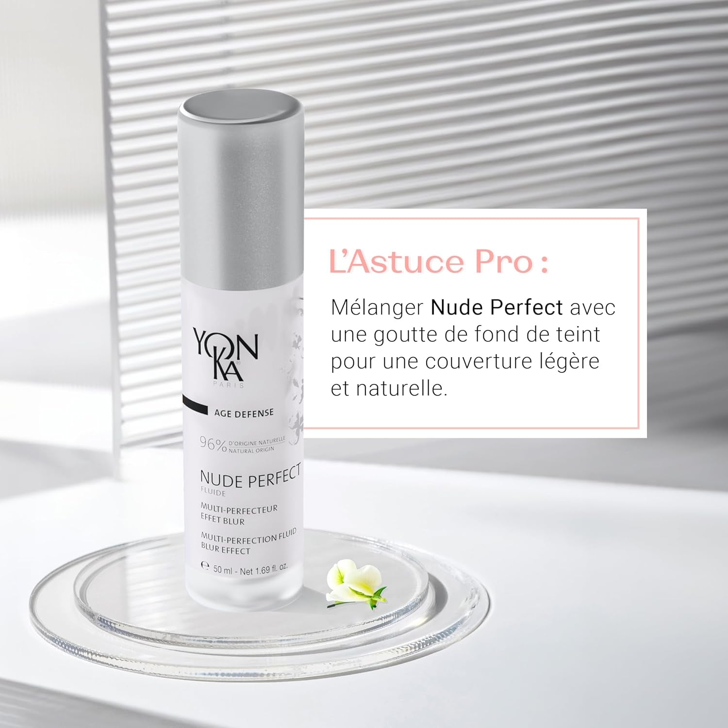 Nude Perfect Fluide Matifiant  50Ml - Embellisseur De Teint, Effet Blur - Dissimule Les Rides Et Les Imperfections - Purifiant Et Anti-Pollution - 96% D'Ingrédients D'Origine Naturelle