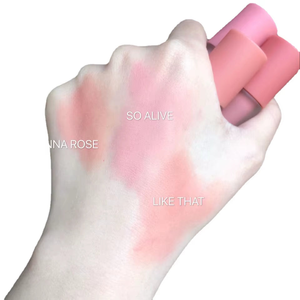 Liquid Blush Long-Acting Waterproof Easy Halo Dye Brightens the Face Smooth Peach Red Female Cosmetics